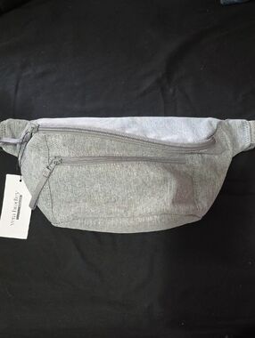 Vera Bradley Heathered Light Gray Belt Bag